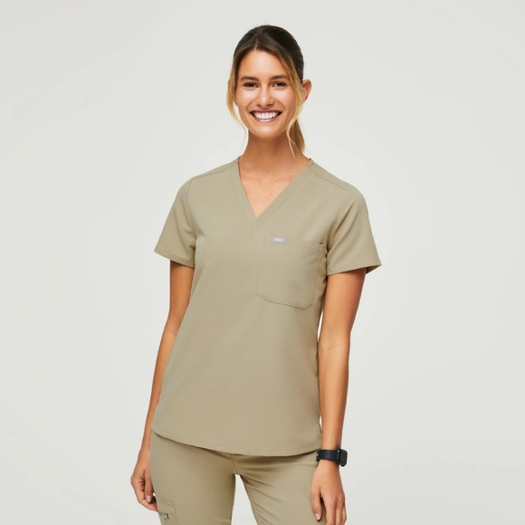 Sandstone Catarina™ - One-Pocket Scrub Top - Picture 1 of 4
